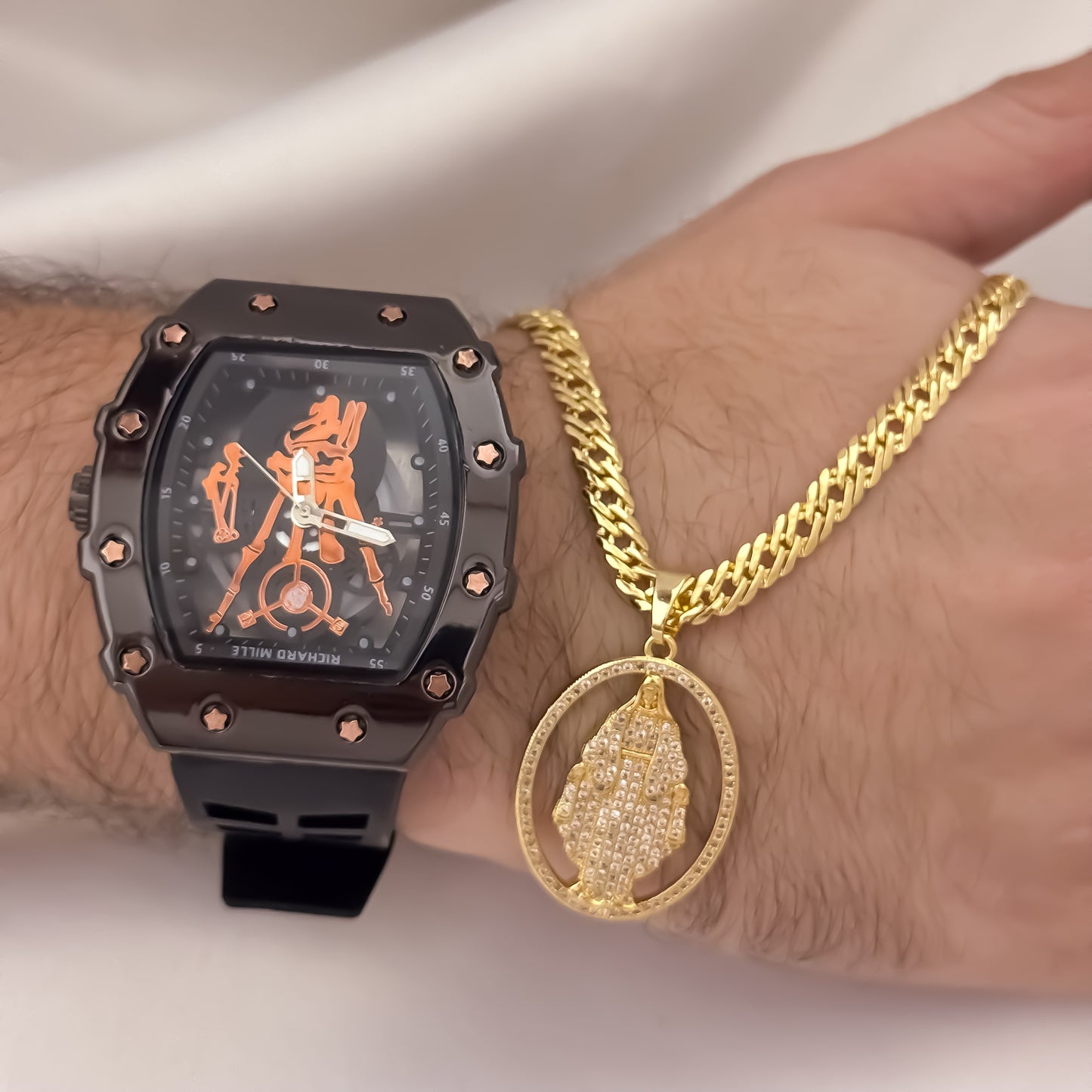 Cadena Tejido Cubana Cruzada 60cm de 5mm Gruesa + Virgen de Guadalupe con Micro Circones Cristales + Reloj Richar de Hombre en Oro Laminado 18k con Garantia de por vida